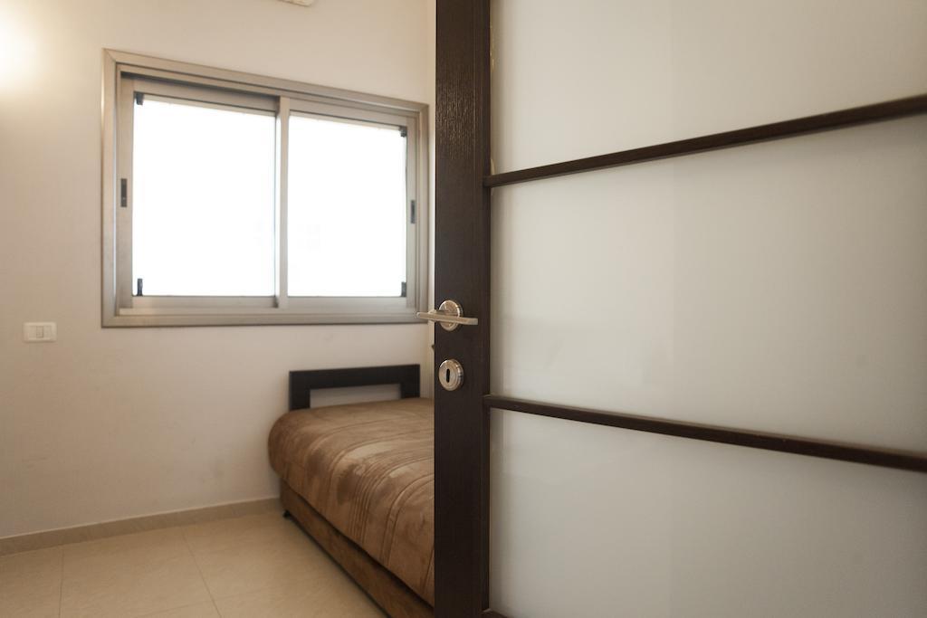 Check In Tlv Apartment เทลอาวีฟ ห้อง รูปภาพ